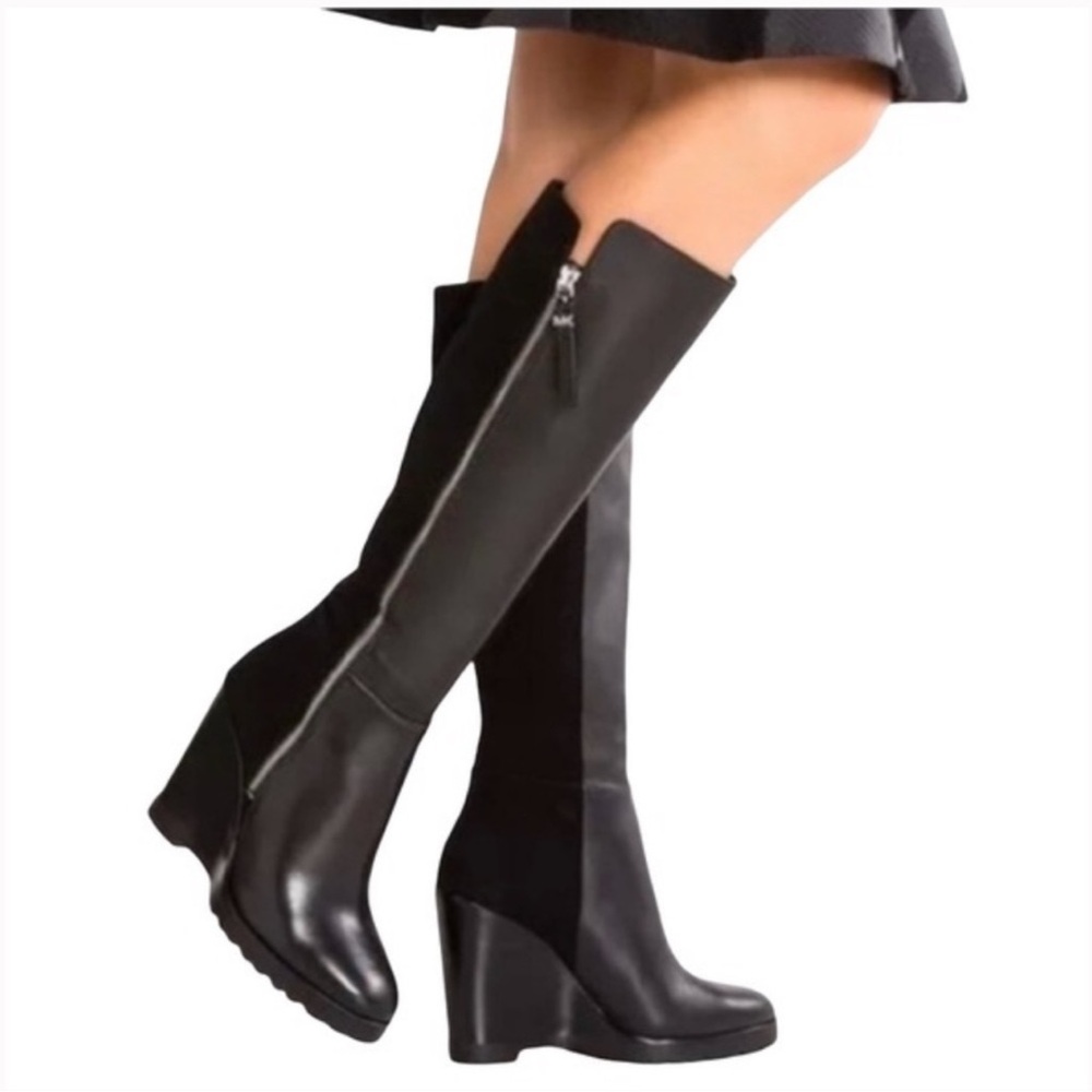 NWOB Michael Michael Kors Clara Wedge Tall Boots